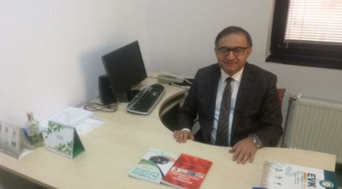 Prof. Dr. Durmuş Kaya corona virüsüne yenildi 