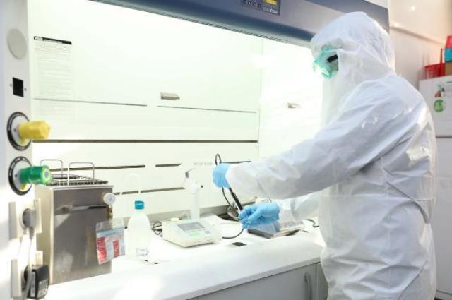 Sağlık Bakanlığı: Çin'den getirilen koronavirüs aşısında laboratuvar analizi sürüyor