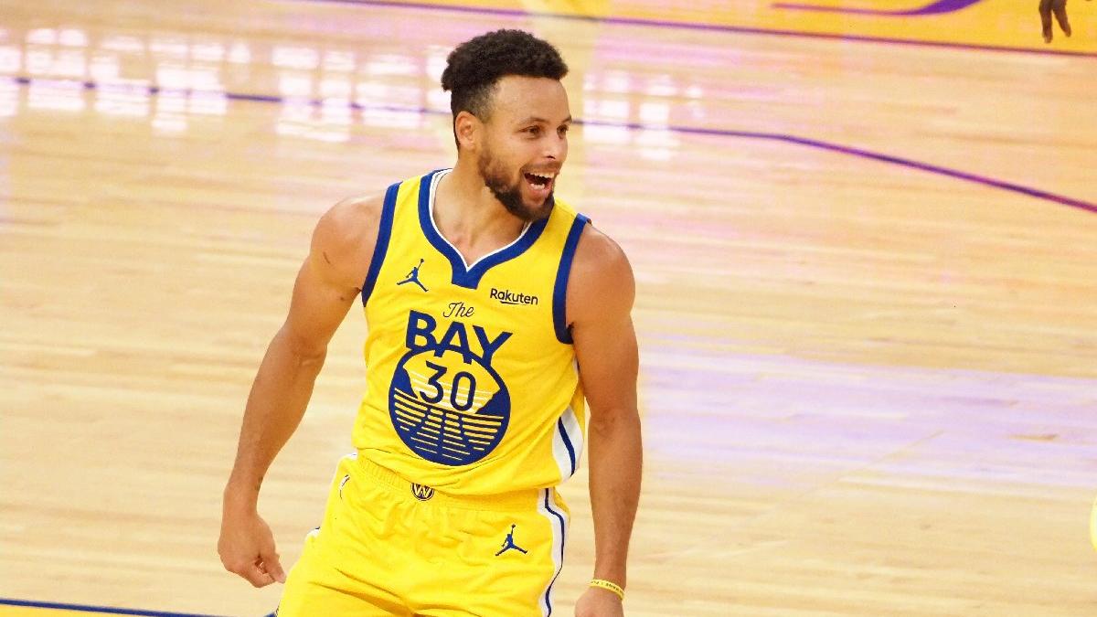Stephen Curry’den kariyer rekoru! Tarihe geçen performans…