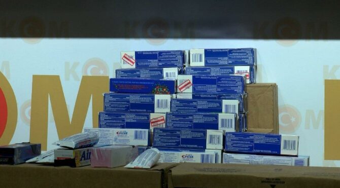 Tarihlerini değiştirip piyasaya süreceklerdi