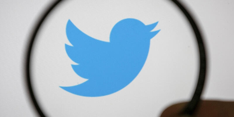 Twitter, ABD başkanlık hesabını Biden'a devretti