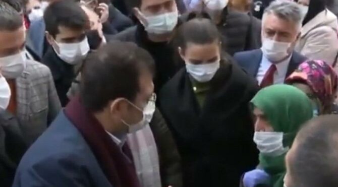 ‘Unutma, garibana fukaraya derman ol’ diyen vatandaşa İmamoğlu: Hiç unutmam anacığım