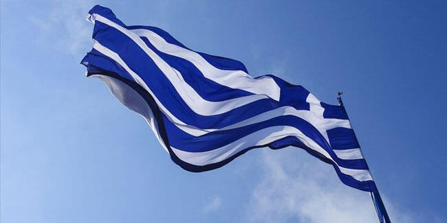 Yunanistan'da kara kuvvetleri için zorunlu askerlik 1 yıla çıkarılıyor