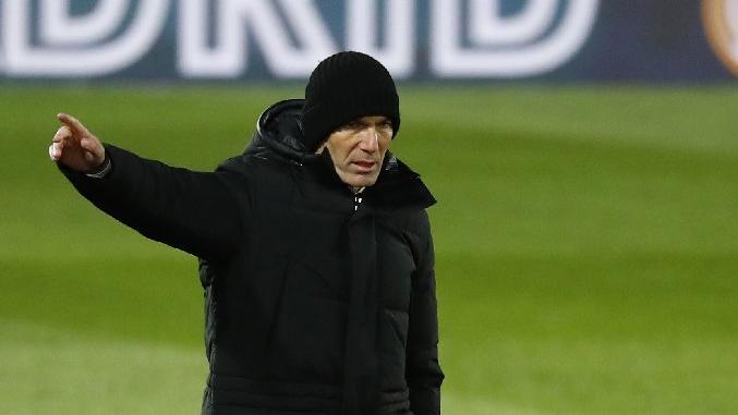 Zinedine Zidane coronaya yakalandı