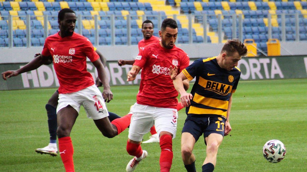 5 maçtır kazanamayan Sivasspor, Başkent deplasmanında 4 golle patladı