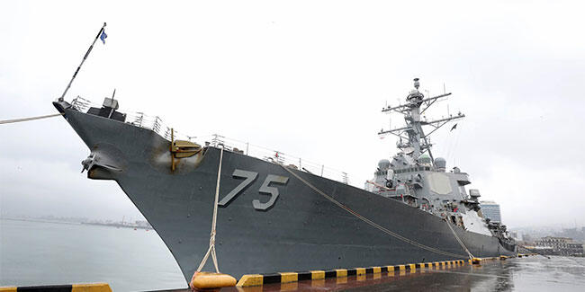 ABD savaş gemisi tatbikat için Gürcistan'da