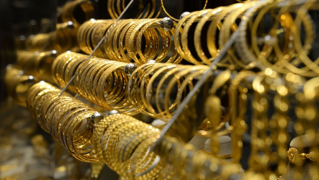 Altın düştü, tüketici beklemeye geçti