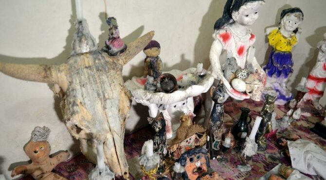 Ankara’da Suriyeli büyücü çetesi çökertildi