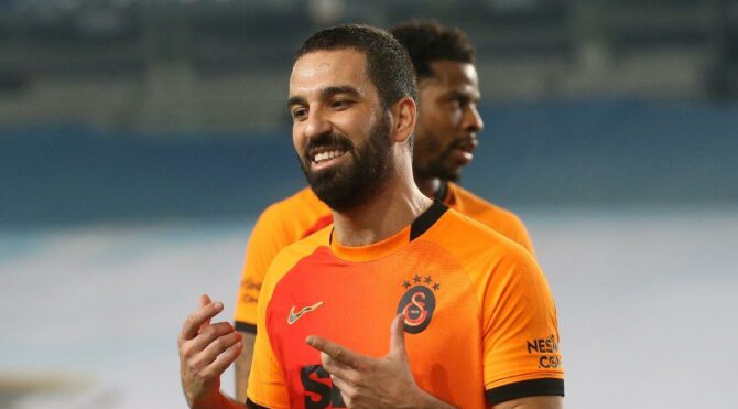 Arda Turan’ın sözleşmesinin uzamasına 5 maç kaldı