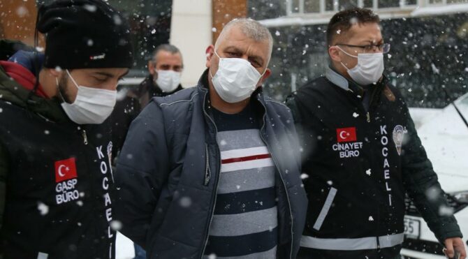 Ayrılmak isteyen sevgilisini öldürdü ‘Namus meselesi’ dedi