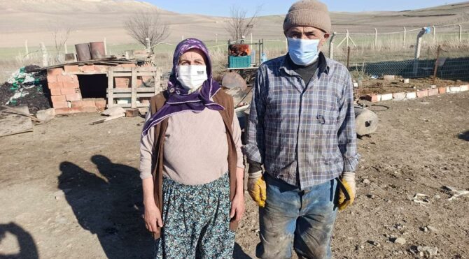 Ayşe Teyzenin gözyaşları yürekleri burktu