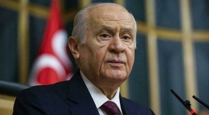 Bahçeli’den Boğaziçi mesajı…