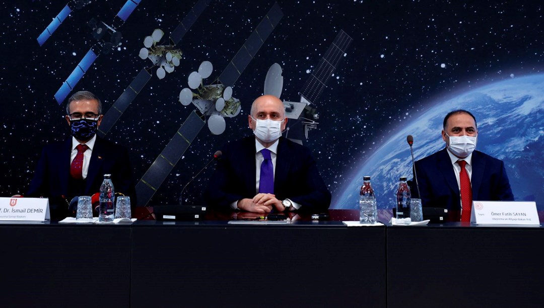 Bakan Karaismailoğlu: Türksat 5A yörünge testleri yapıldıktan sonra haziranda teslim alınacak