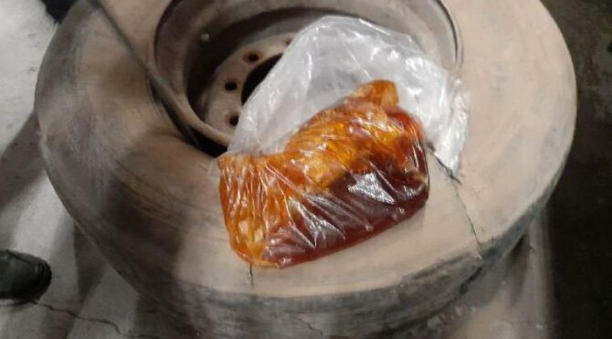 Bal kaçakçılarından iğrenç yöntem