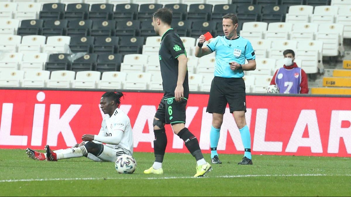 Beşiktaşlı Fabrice N’Sakala 6 dakikada kızardı!