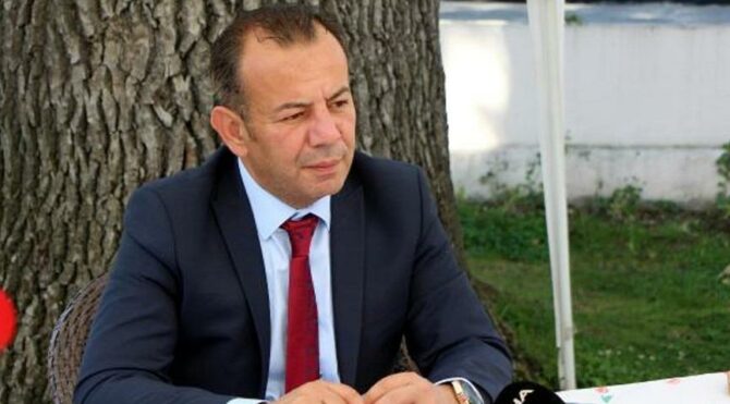 Bolu Belediyesi tartışma çıkaran heykeli yapmaktan vazgeçti