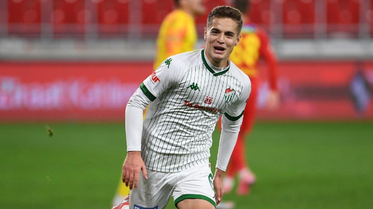 Bursaspor’da forvet değişimi