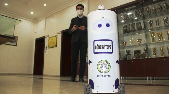 Corona hastalarına robotlar müdahale edecek