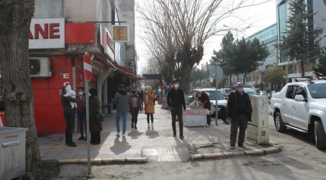Diyarbakır’ın bir ilçesinde daha vaka sayısı sıfıra indi