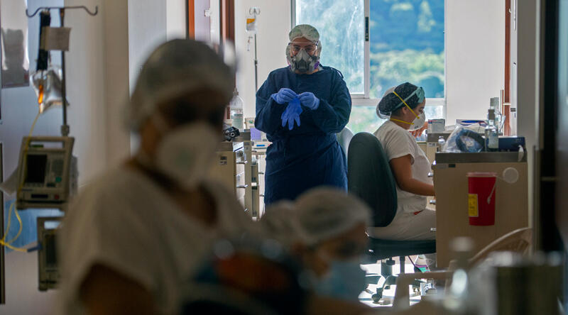 Dünya genelinde COVID-19 vaka sayısı 104 milyonu geçti