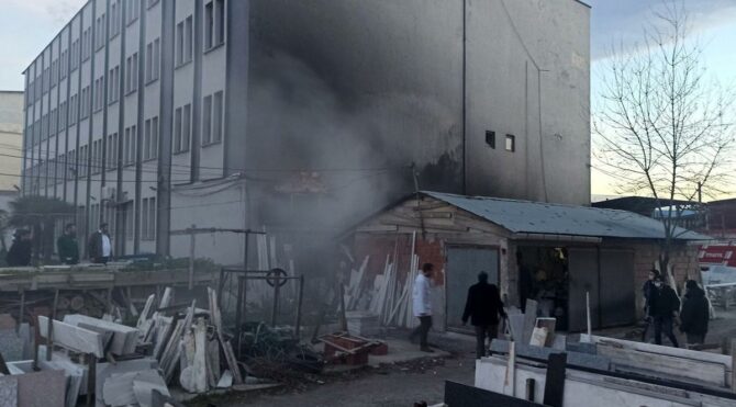 Fabrikada 2,5 ay arayla ikinci yangın