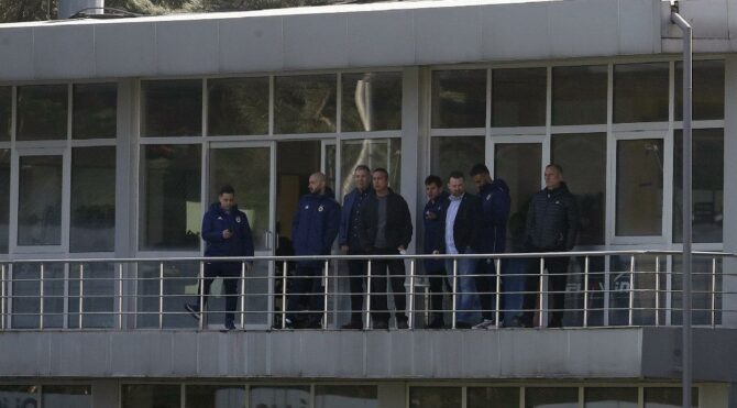 Fenerbahçe Başkanı Ali Koç’tan takıma yakın takip!