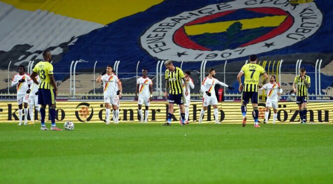 Fenerbahçe Kadıköy’de kayıp… Bir darbe daha