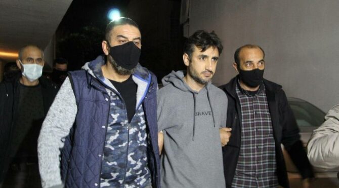 Firari çocuk katili için film gibi operasyon düzenlendi