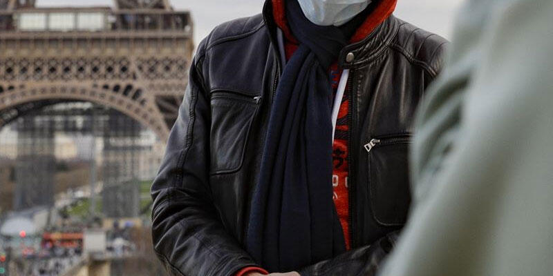 Fransa'da son 24 saatte 25 bin 387 Kovid-19 vakası kaydedildi