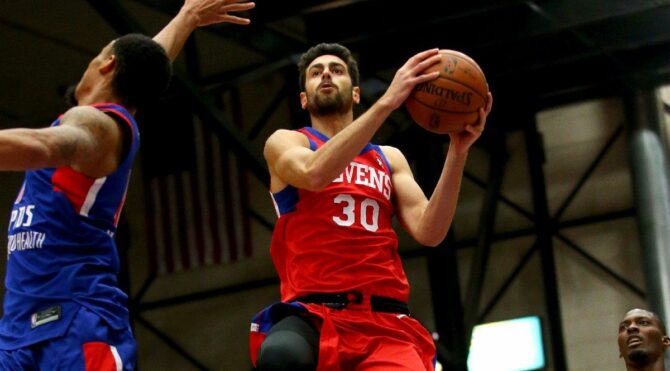 Furkan Korkmaz’dan Dallas potasına 9 sayı