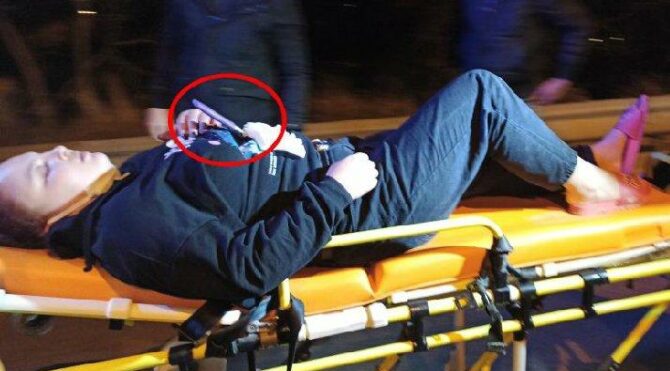 Genç kız ambulansı böyle bekledi