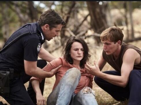 Glitch Dizisinin Konusu Nedir? Oyuncuları Ve İsimleri Neler? Glitch Dizisi Kaç Sezon Kaç Bölüm?