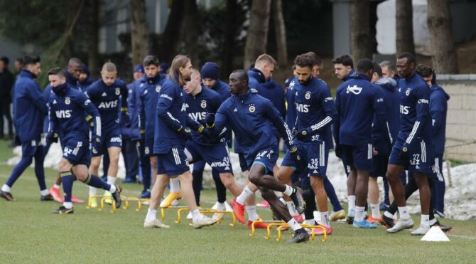 Gustavo ve İrfan Can özel çalışmaya devam etti