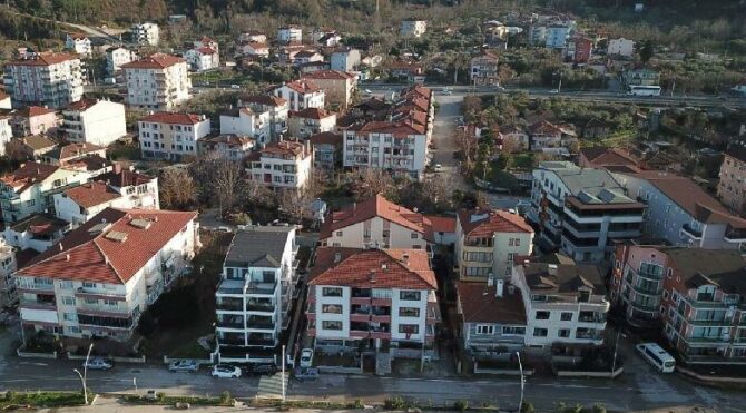 Hasta ziyaretine gittiler: Aynı aileden 30 pozitif