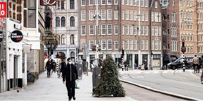 Hollanda'da sokağa çıkma kısıtlaması uzatıldı