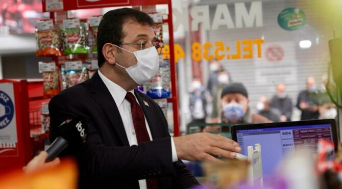İmamoğlu bakkala bir dokundu bin ah işitti: “Adam, ‘Çocuğum evde aç’ deyince, ne diyebilirsin?”