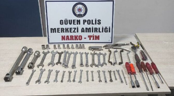 İngiliz anahtar takımını çalan hırsız tutuklandı