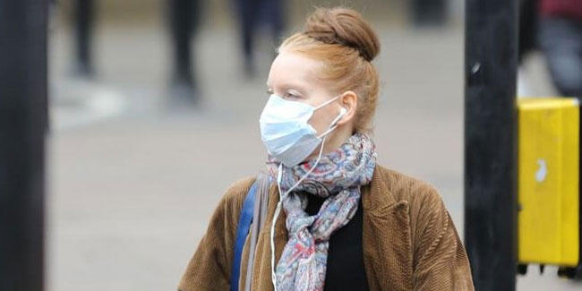 İngiltere'de koronavirüs kaynaklı ölü ve vaka sayıları düşüyor