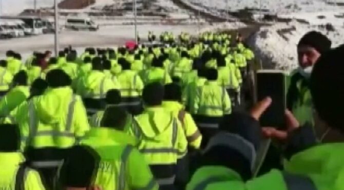 İşçilerden 15 TL’lik zamma tepki