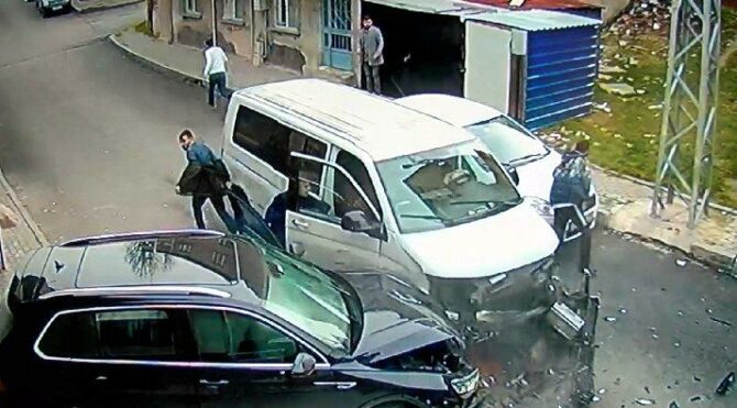 İstanbul’da film gibi kovalamaca: O anlar anbean kaydedildi