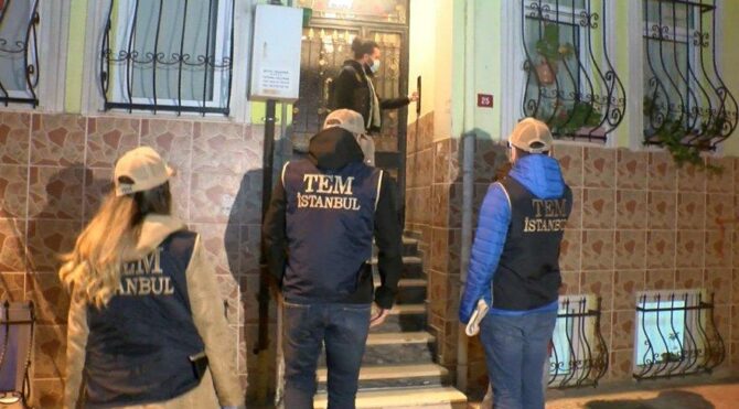 İstanbul merkezli 15 ilde FETÖ operasyonu