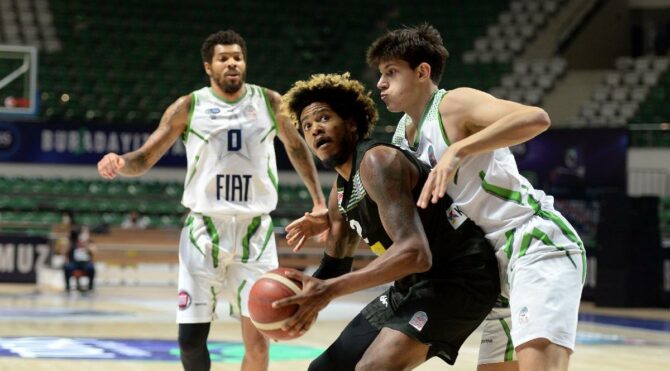 Justin Tillman, Frutti Extra Bursaspor’dan ayrıldı