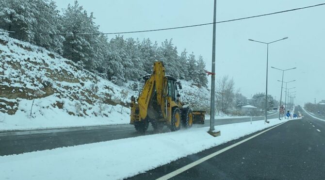 Kilometrelerce ters yönde tehlikeli yolculuk