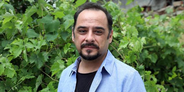 Koronavirüsü atlatan Burak Akkul'dan ilginç itiraf: Hastanede uyutulunca rahmetli annemle bağlantı kurdum