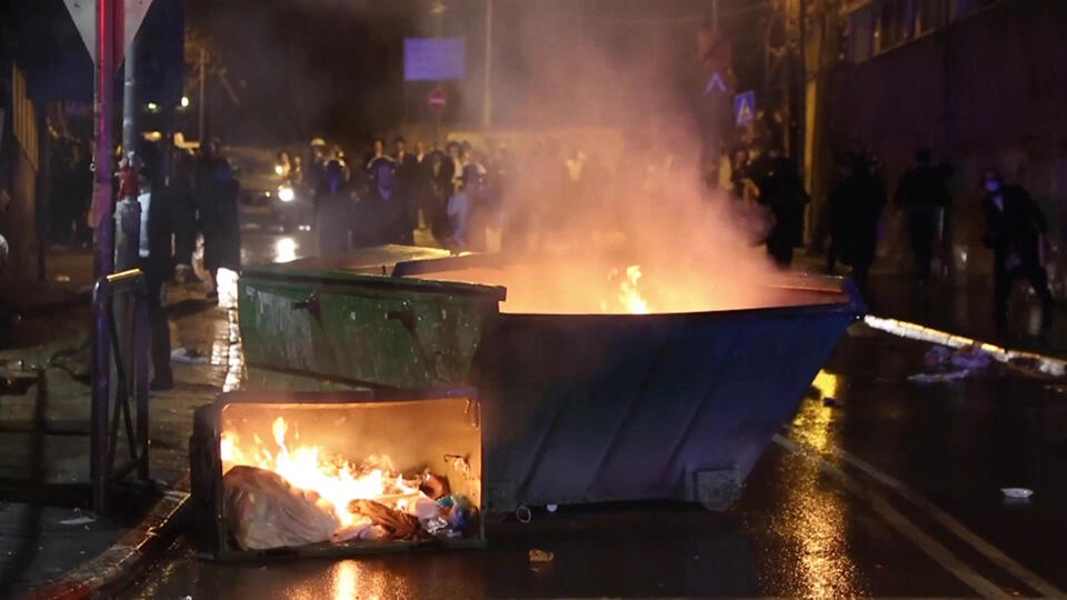 Kudüs'te karantina karşıtı gösteri