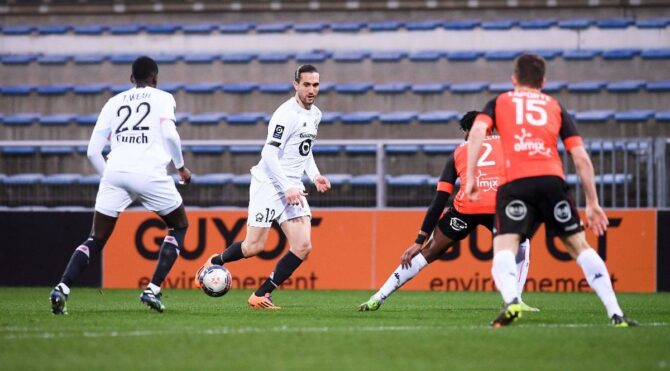 Lille zirveye oturdu… Yusuf Yazıcı…