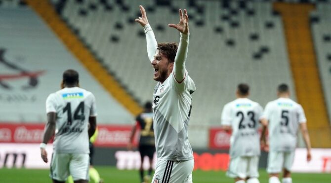 Ljajic ısrarı sonuç verdi