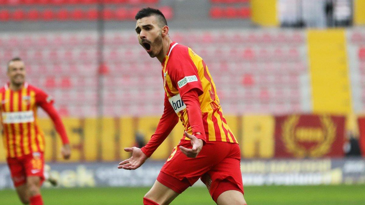 Maglica siftah yaptı