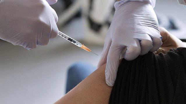 Mersin'de sağlıkçılara gönderilen aşılar ortadan kayboldu