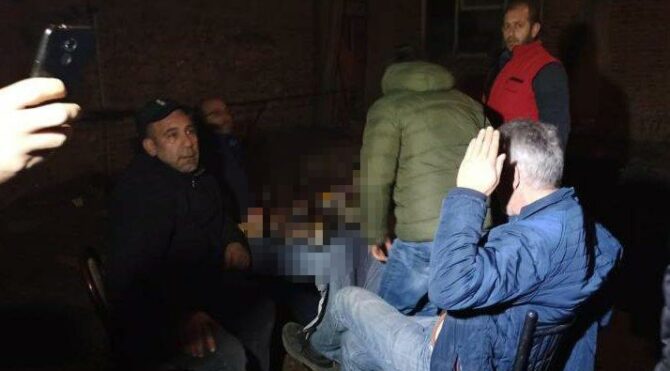 Metruk binayı meyhaneye dönüştürmüşler